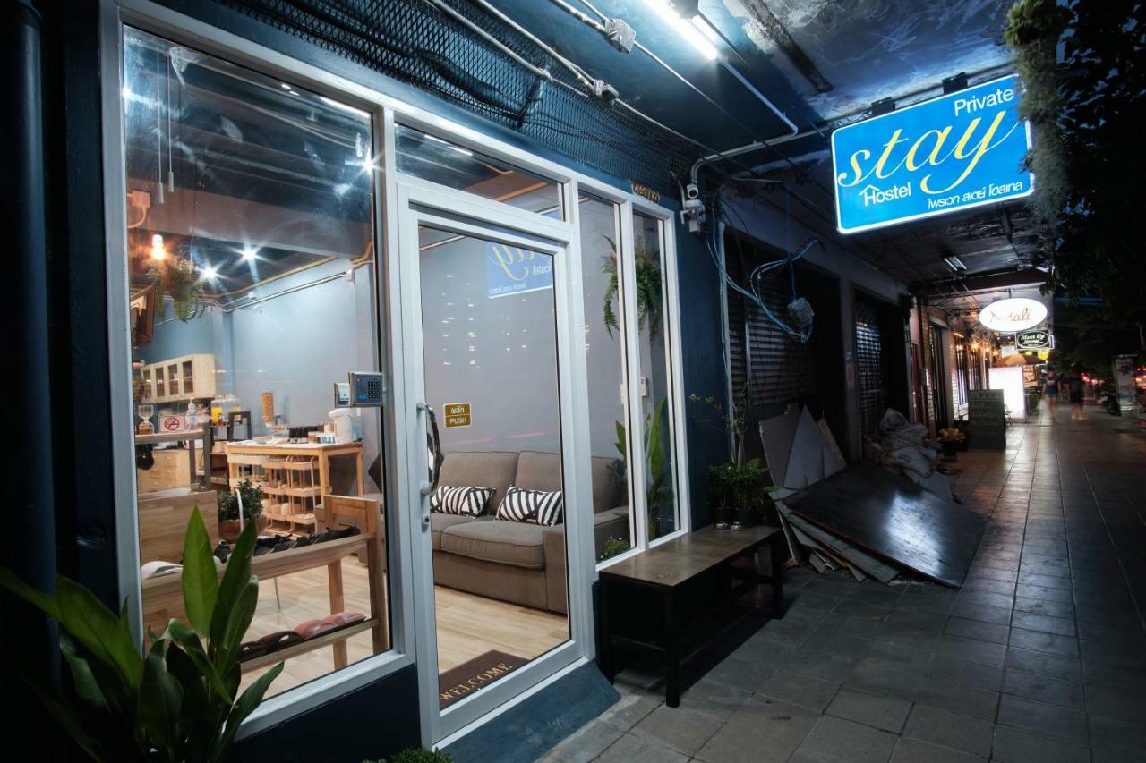 Private Stay Hostel Bangkok Bagian luar foto